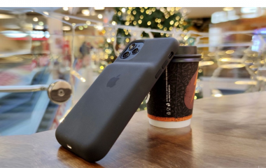 Чохли зарядки для нових iPhone 12 mini, Pro і Pro Max